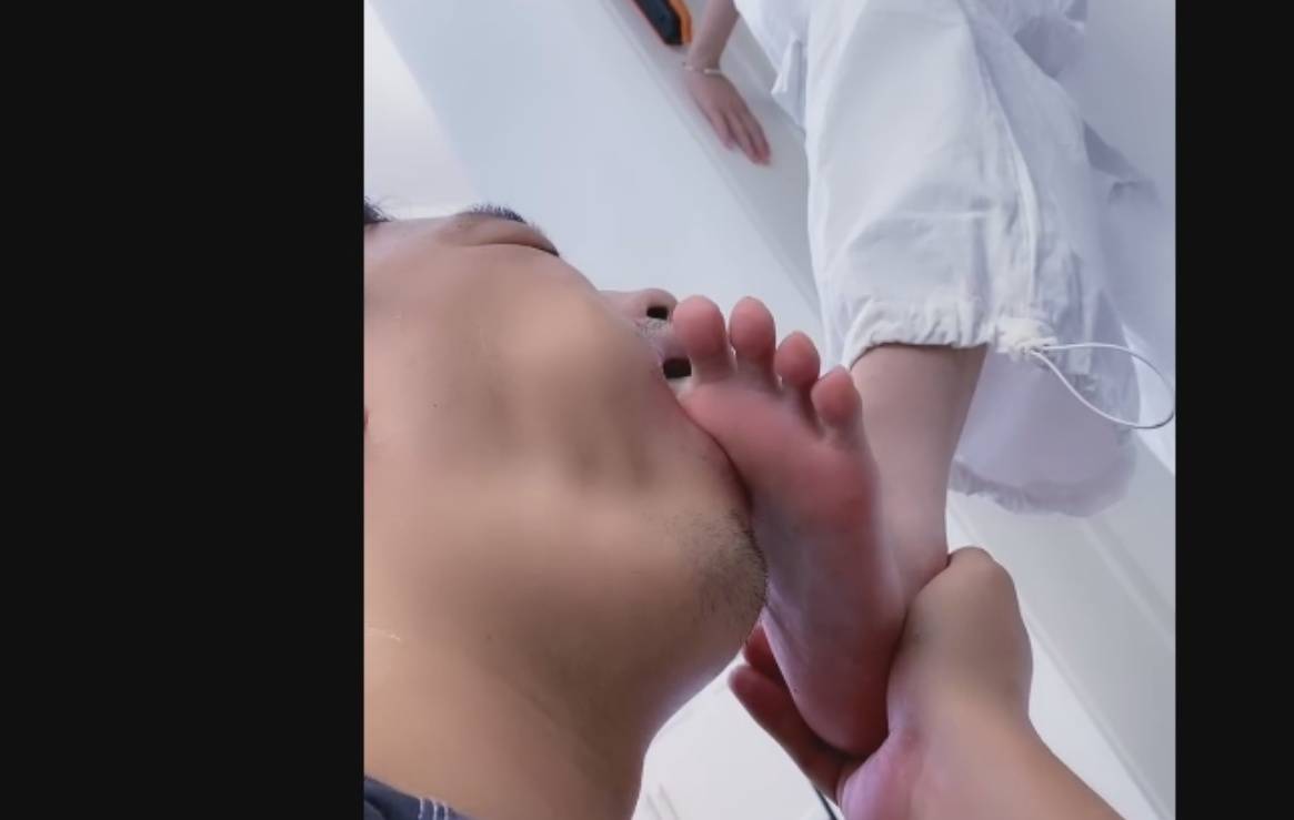 ˬԲͬС㣬ѵȫλtian